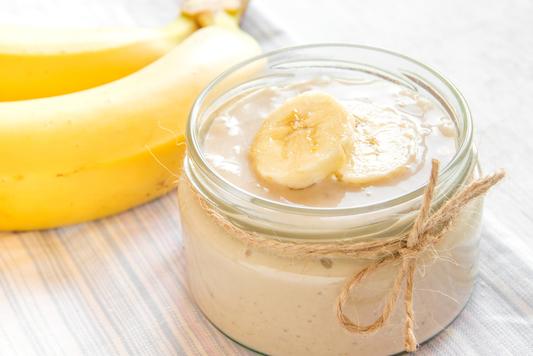 Southern Banana Pudding - Nanas Secret Recipe with Vanilla Wafers Caramel and Meringue Topping