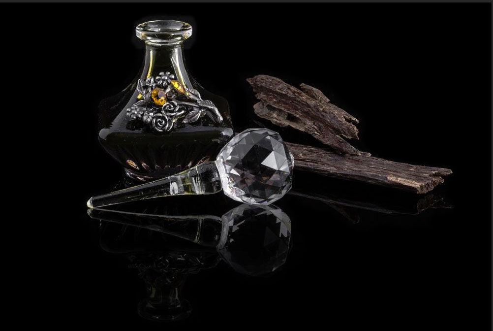 Oud & Incense - Dark, Rich, Earthy, and Smoldering - Spicy, Warm and Sweet